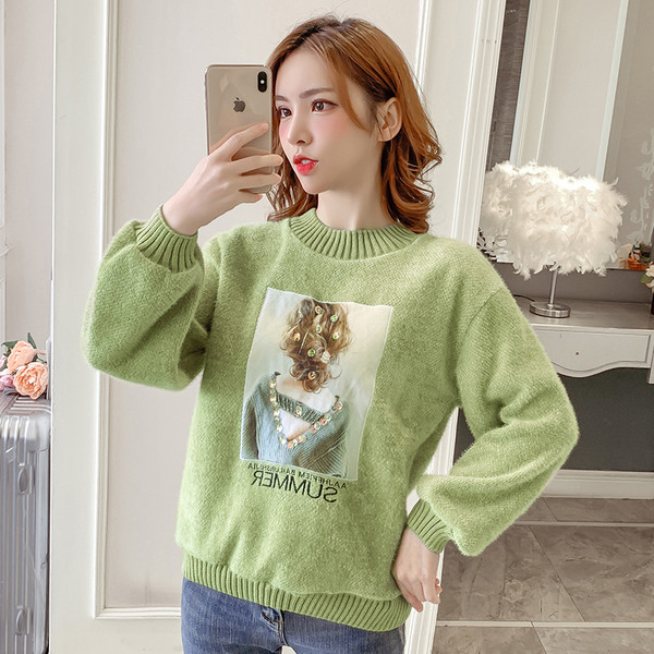 Modern női pulóver négy színben flitterekkel és hímzéssel