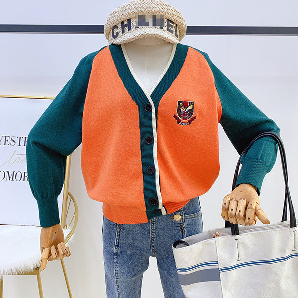 Női alkalmi mellény két színben gombokkal