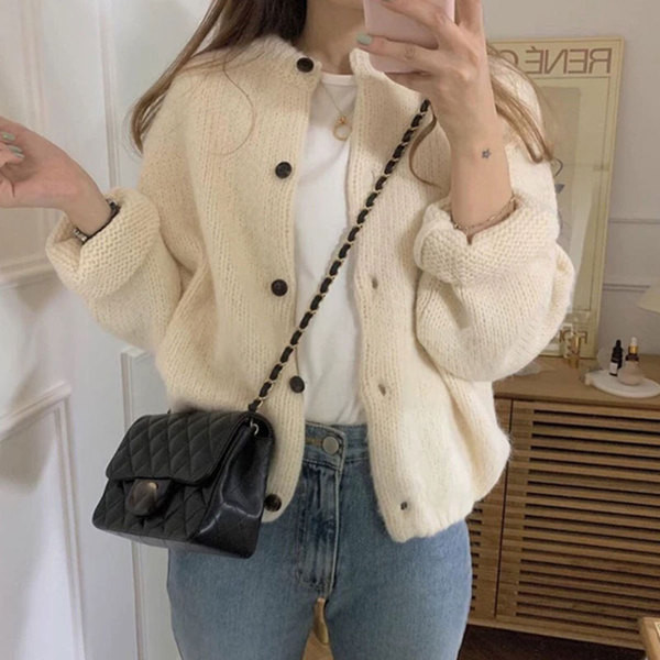 Modern női rövid kardigán gombokkal, három színben