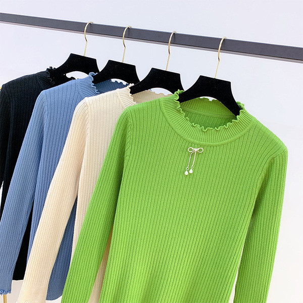 Női pulóver kerek nyakkivágással, több színben