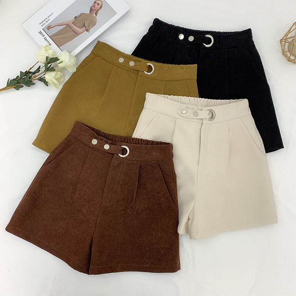 Női téli rövidnadrág övvel több színben