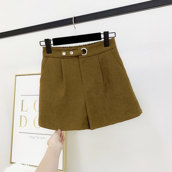 Női téli rövidnadrág övvel több színben