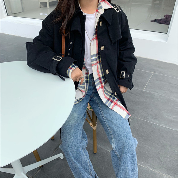 Női modern vékony kabát két színben, zsebekkel