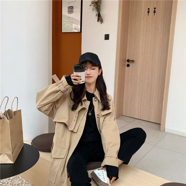 Női modern vékony kabát két színben, zsebekkel