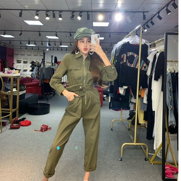 Modern női jumpsuit hosszú ujjú sárga és zöld színben