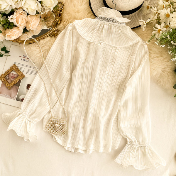 Stílusos női ing fekete, bézs és fehér szalaggal