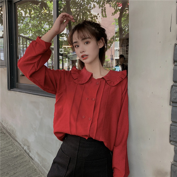 Női alkalmi ing fehér és piros színben, ovális nyakkivágással