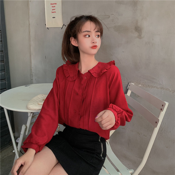 Női alkalmi ing fehér és piros színben, ovális nyakkivágással