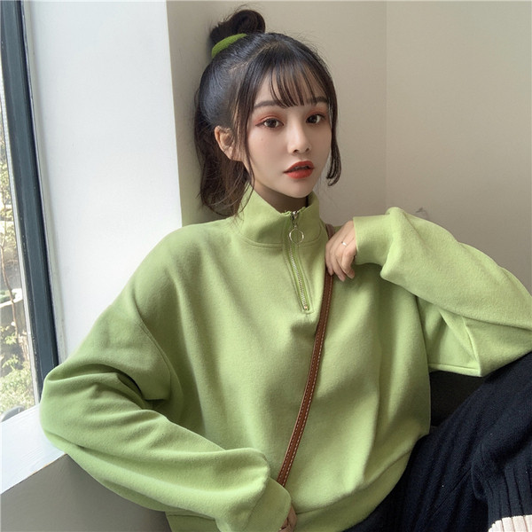 Női hétköznapi rövid blúz magas gallérral és cipzárral, három színben