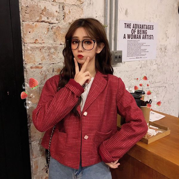 Modern női rövidkabát két színben, zsebekkel