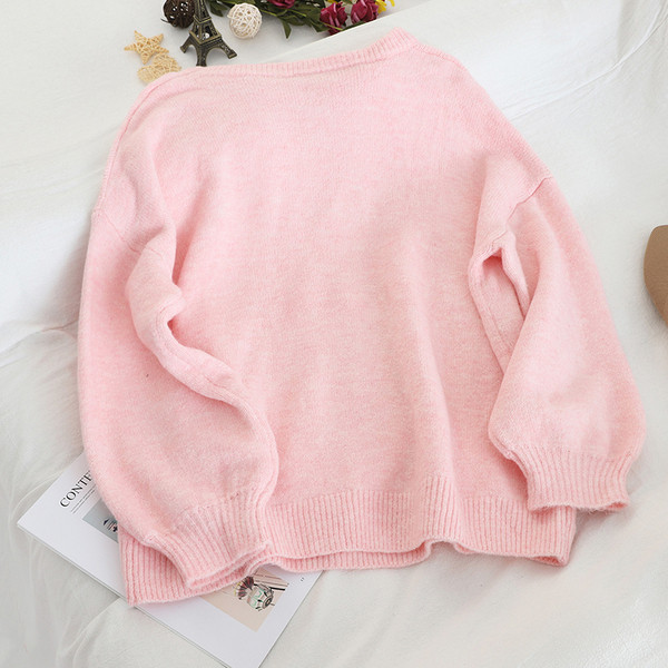 Alkalmi női pulóver öt színben, ovális nyakkivágással