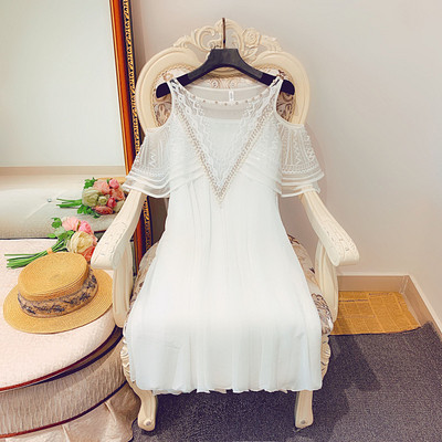 Rochie moderna de dama cu dantela si broderie in roz si alb
