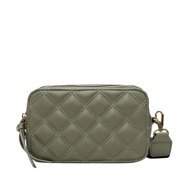 Női táska öko bőrből és hosszú füllel több színben