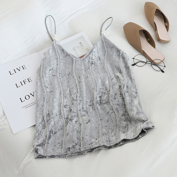 Modern női bársony felső csipkével és vékony pántokkal