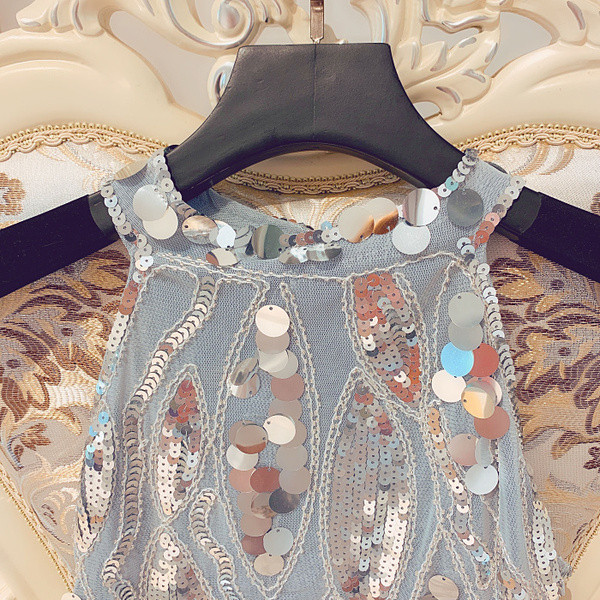 Stílusos női felső, flitterekkel, négy színben