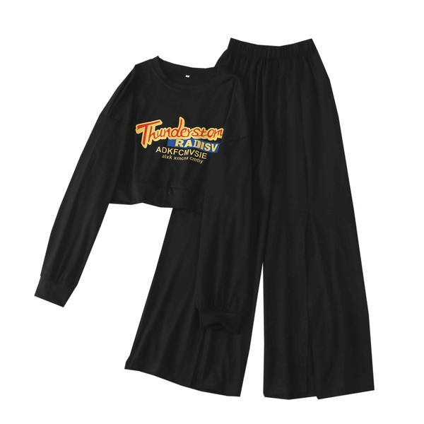 Kétrészes női sportkészlet fekete és szürke színben