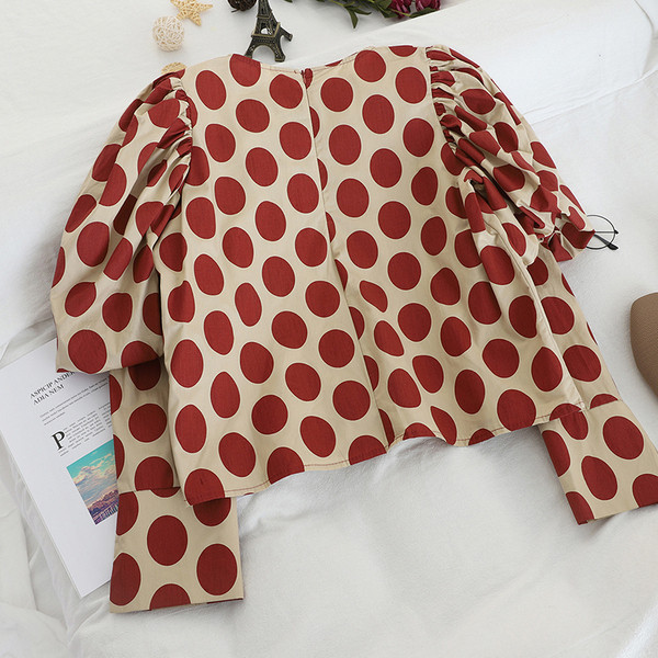 Modern női blúz két színben, ovális nyakkivágással és cipzárral