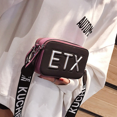 Modern női táska 3D felirattal, öt színben