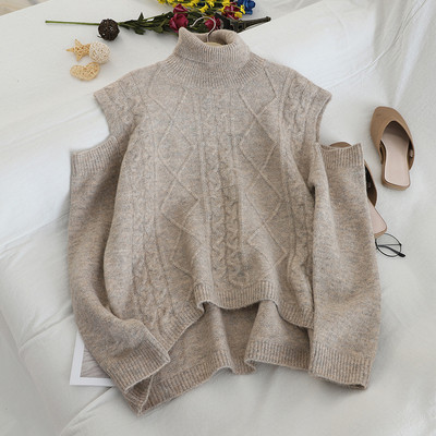 Női pulóver magas gallérral és csupasz vállú, különböző színekben