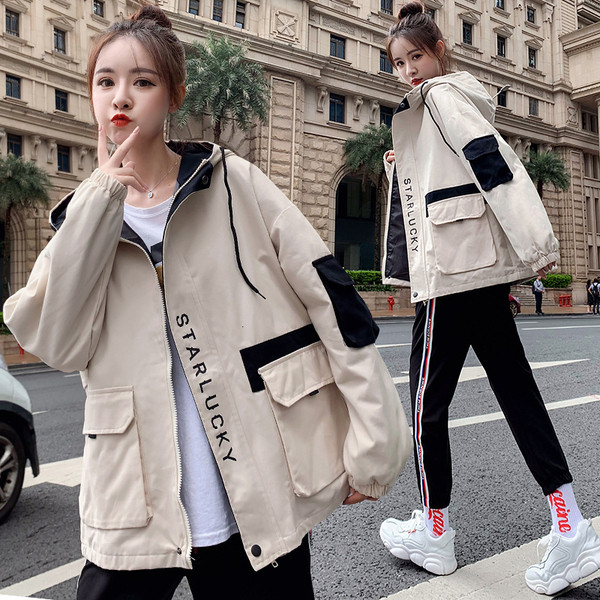 Női kabát kapucnival és zsebekkel több színben