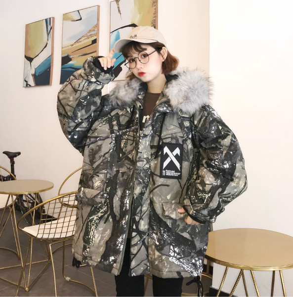 Női téli kabát kapucnival