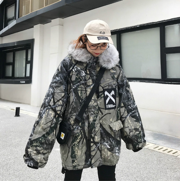 Női téli kabát kapucnival