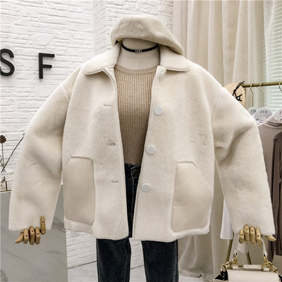 Női pehelykabát övvel és zsebekkel több színben