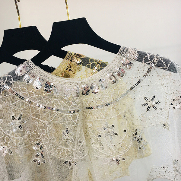 Női csipkeblúz flitterekkel, három színben