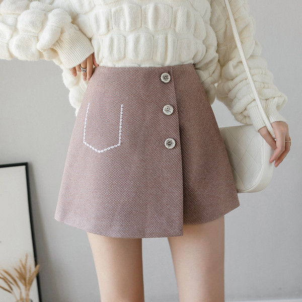 Aktuális női szoknya-nadrág gombos két színben