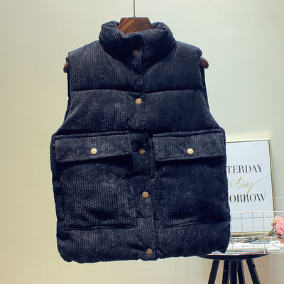 Modern női mellény, gombokkal, zsebekkel, négy színben