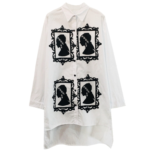 Fekete-fehér rátéttel ellátott női ing - aszimmetrikus modell