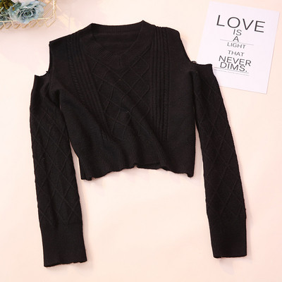 Divatos női pulóver öt színben, csupasz váll