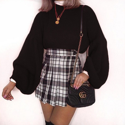 Divatos női dáma kerek nyakkivágással, három színben