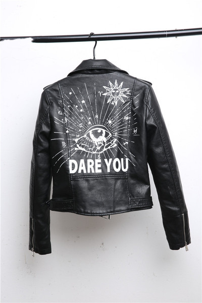 Új modell női bőrkabát, fekete hímzéssel és felirattal