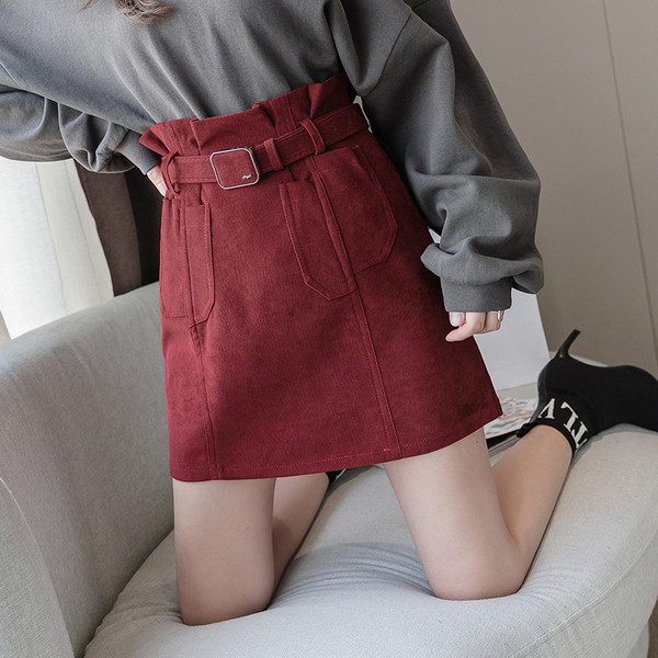 Aktuális női szoknya övvel - magas derék három színben