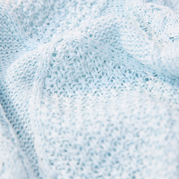 Modern női pulóver öt színben, ovális nyakkivágással