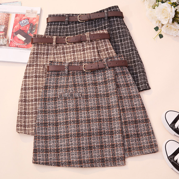 Fusta de dama in trei culori cu curea si talie inalta