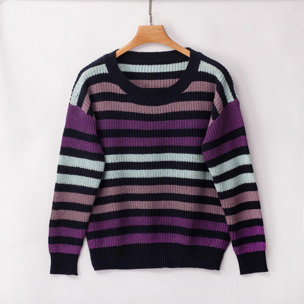 Női pulóver hosszú ujjal és ovális nyakkivágással, három színben