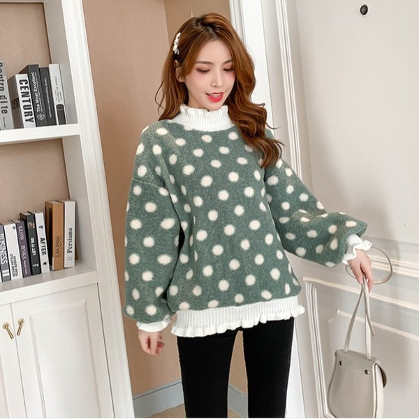 Modern női pulóver magas gallérral, pöttyökkel - több színben