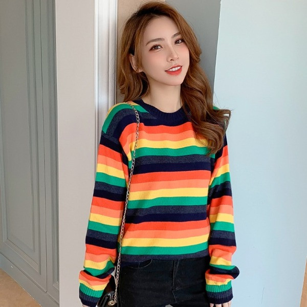 Új modell csíkos női virágos pulóver O-nyakkal