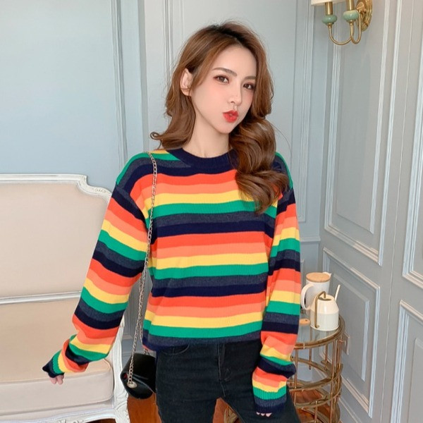 Új modell csíkos női virágos pulóver O-nyakkal