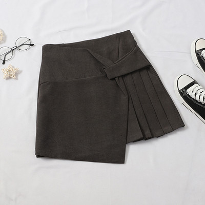 Modern női szoknya különböző színekben, magas derékkal