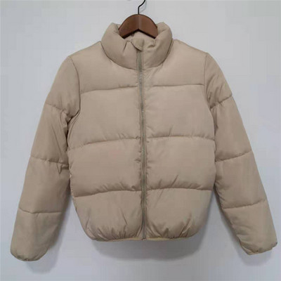 Rövid, kapucni nélküli női kabát többféle színben