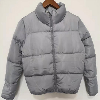 Rövid, kapucni nélküli női kabát többféle színben