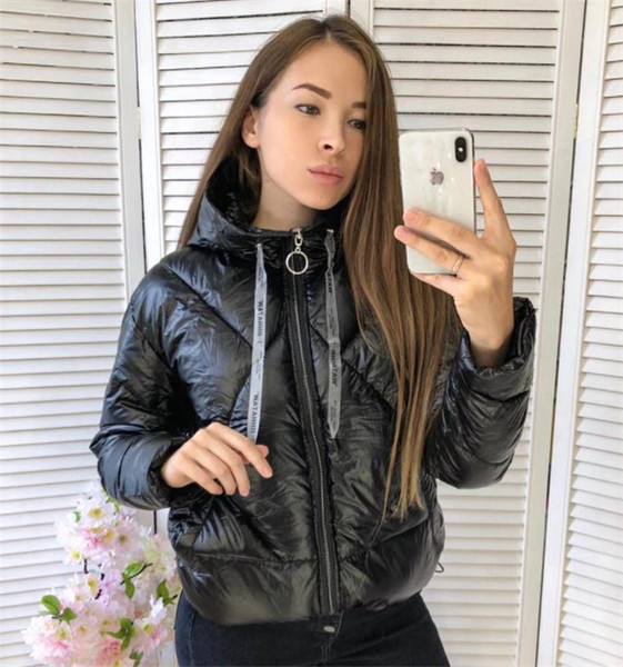 Modern női téli kabát kapucnival négy színben