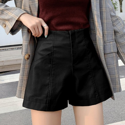 Modern női rövidnadrág öko bőrből - magas derék