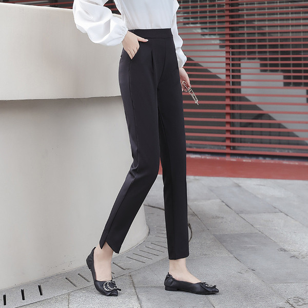Pantaloni eleganti de dama cu buzunare in negru