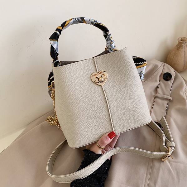 Modern női táska rövid és hosszú füllel, négy színben