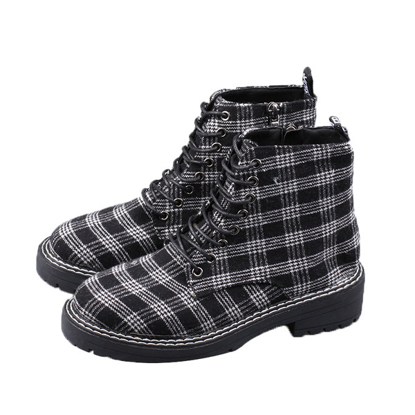 Kockás női csizma fűzős három színben