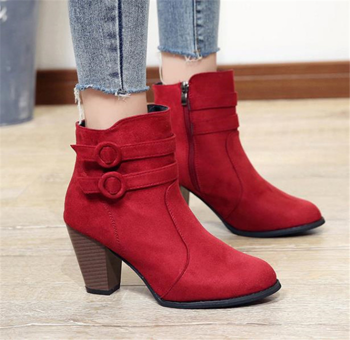 Modern női csizma vastag sarkú három színben